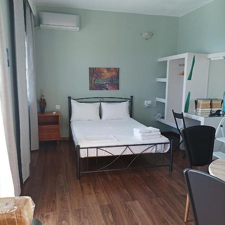 Beachfront Apartment Rethymno  ภายนอก รูปภาพ
